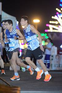 BIB: 41785, 3575
                            <button type="button" onclick="openModal(22975292)" class="btn btn-primary btn-sm float-right btn-popup" data-toggle="modal" data-target=".modal-high-quality">
                        <i class="fas fa-shopping-cart"></i> Add to Cart
                    </button>
                                            <button type="button" onclick="isThisMe(22975292, true)" class="btn btn-success btn-sm float-right btn-popup btn-isme hidden" data-toggle="tooltip" data-placement="bottom" title="นี่คือรูปของคุณใช่ไหม คลิกที่นี่เพื่อเอาเข้าอัลบั้ม">
                        <i class="fas fa-plus"></i> Add to album
                    </button>
                    <button type="button" onclick="isThisMe(22975292, false)" class="btn btn-warning btn-sm float-right btn-popup btn-isnotme hidden">
                        <i class="fas fa-ban"></i> Remove from album
                    </button>